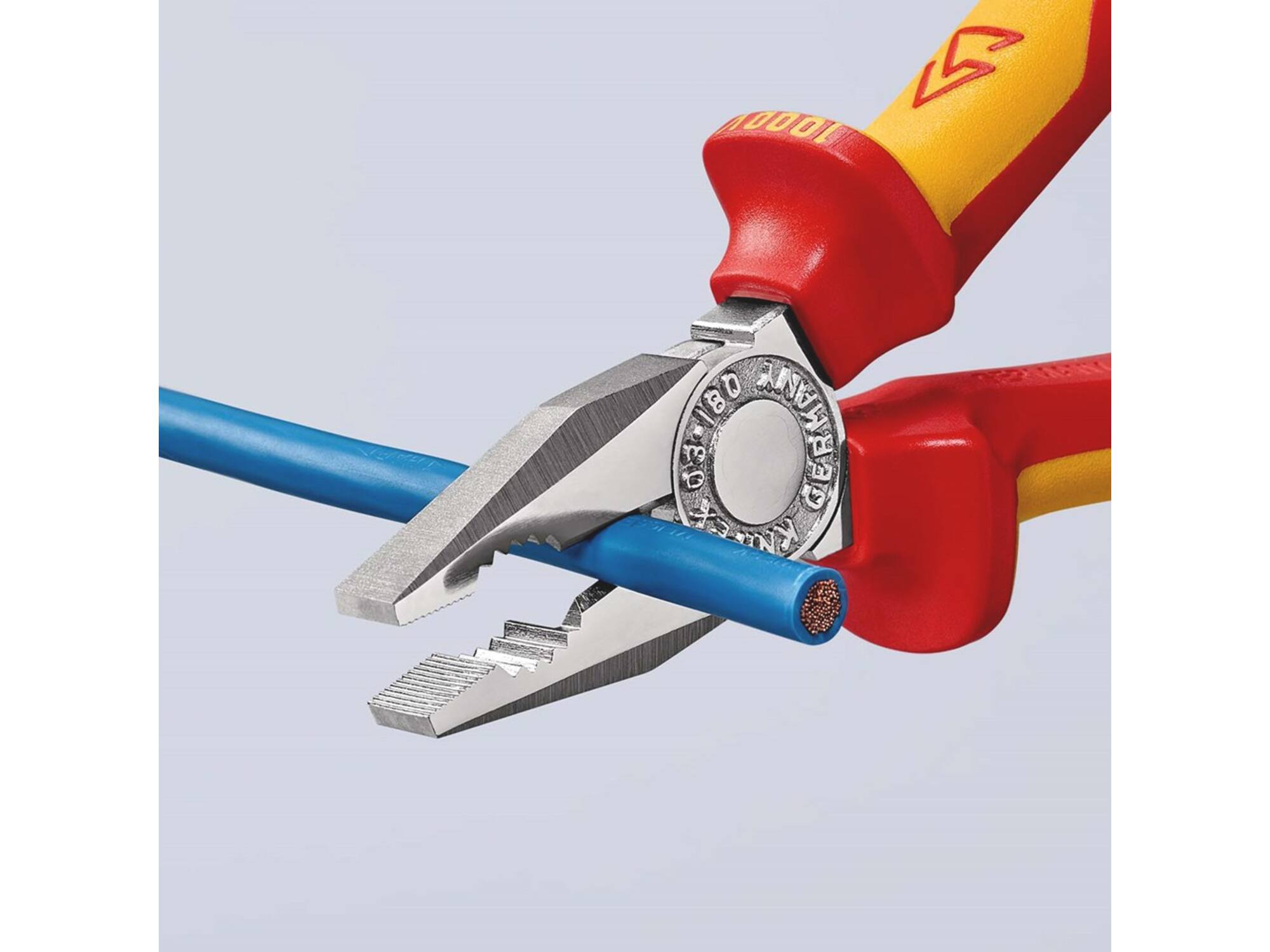 KNIPEX Combinatietang VDE 03 06 180 180 MM