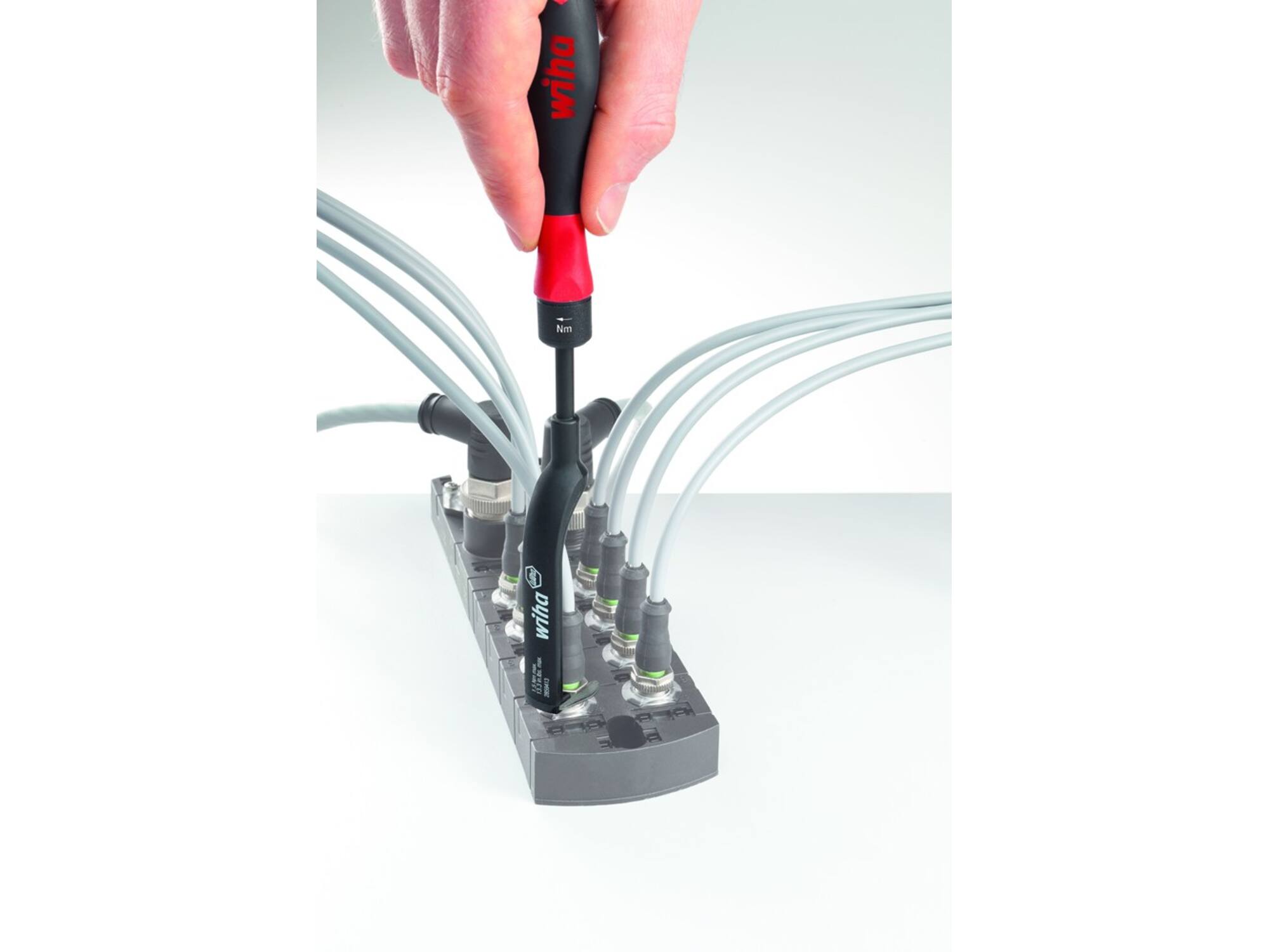 Wiha Kabelsleutel voor ronde connectoren 28494 14 MM