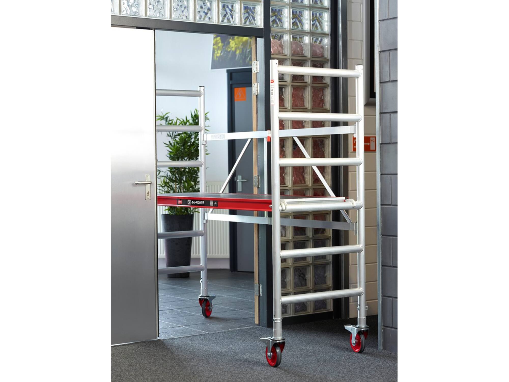 Altrex Vouwsteiger RS44-Power basic 185X75CM