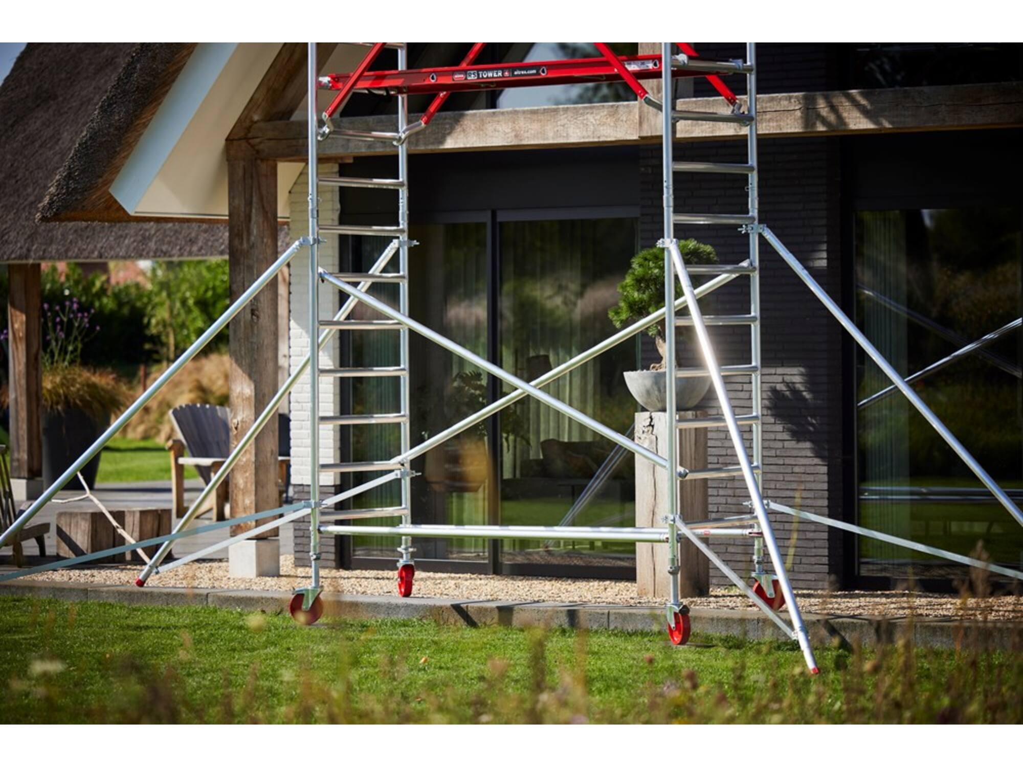 Altrex Rolsteiger breed RS Tower 42 245x135Cm