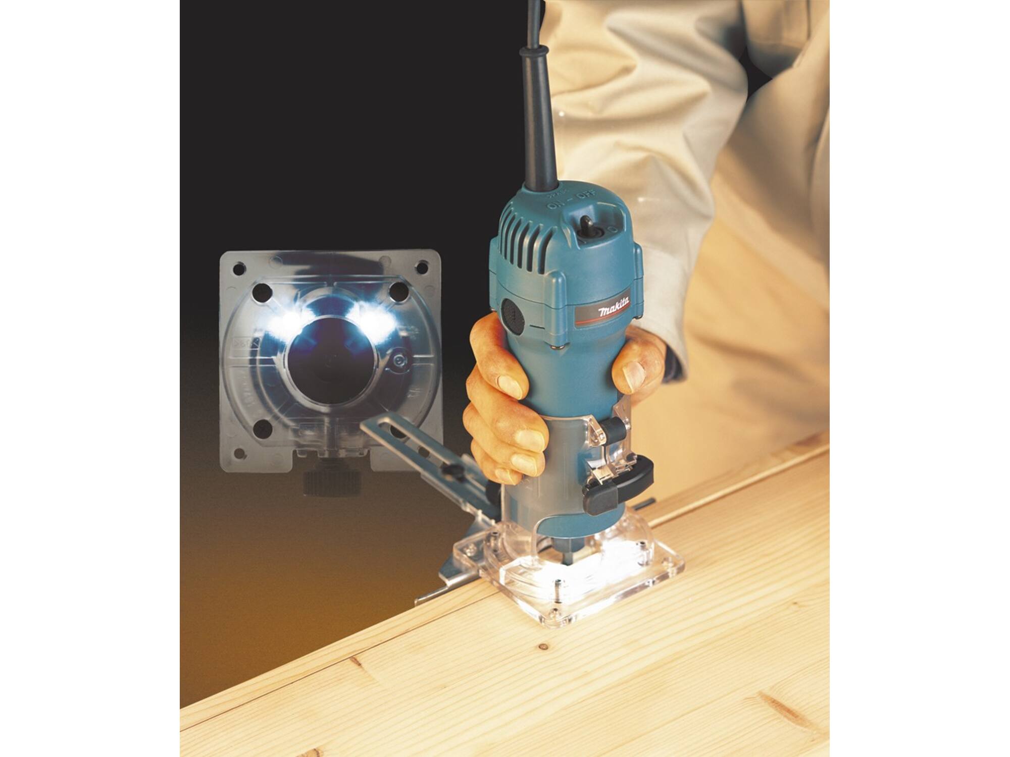MAKITA Kantenfreesmachine in doos 3707F 230V/440W