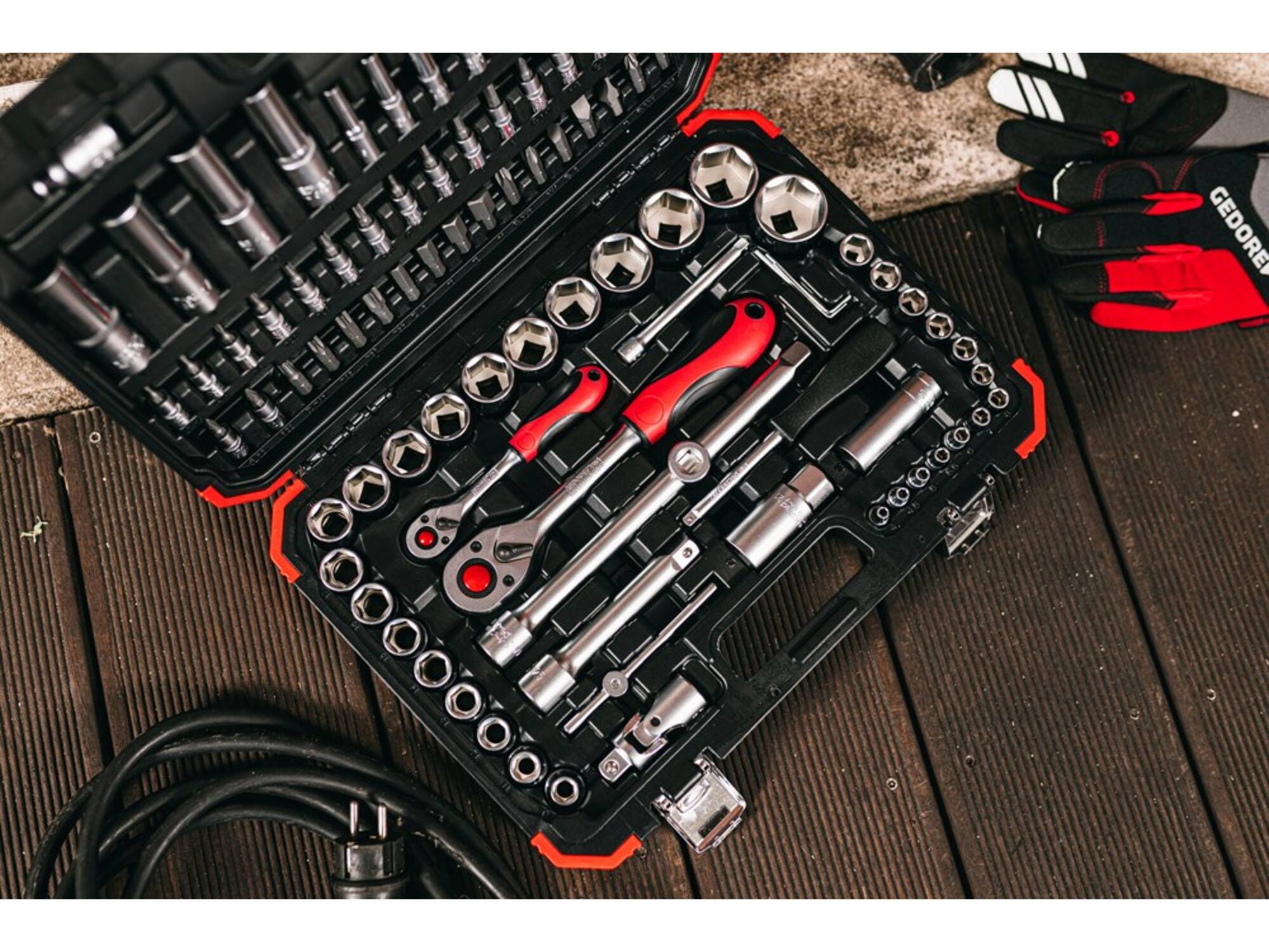 Gedorered Dopsleutelset 1/2"+1/4" R46003094 94-delig