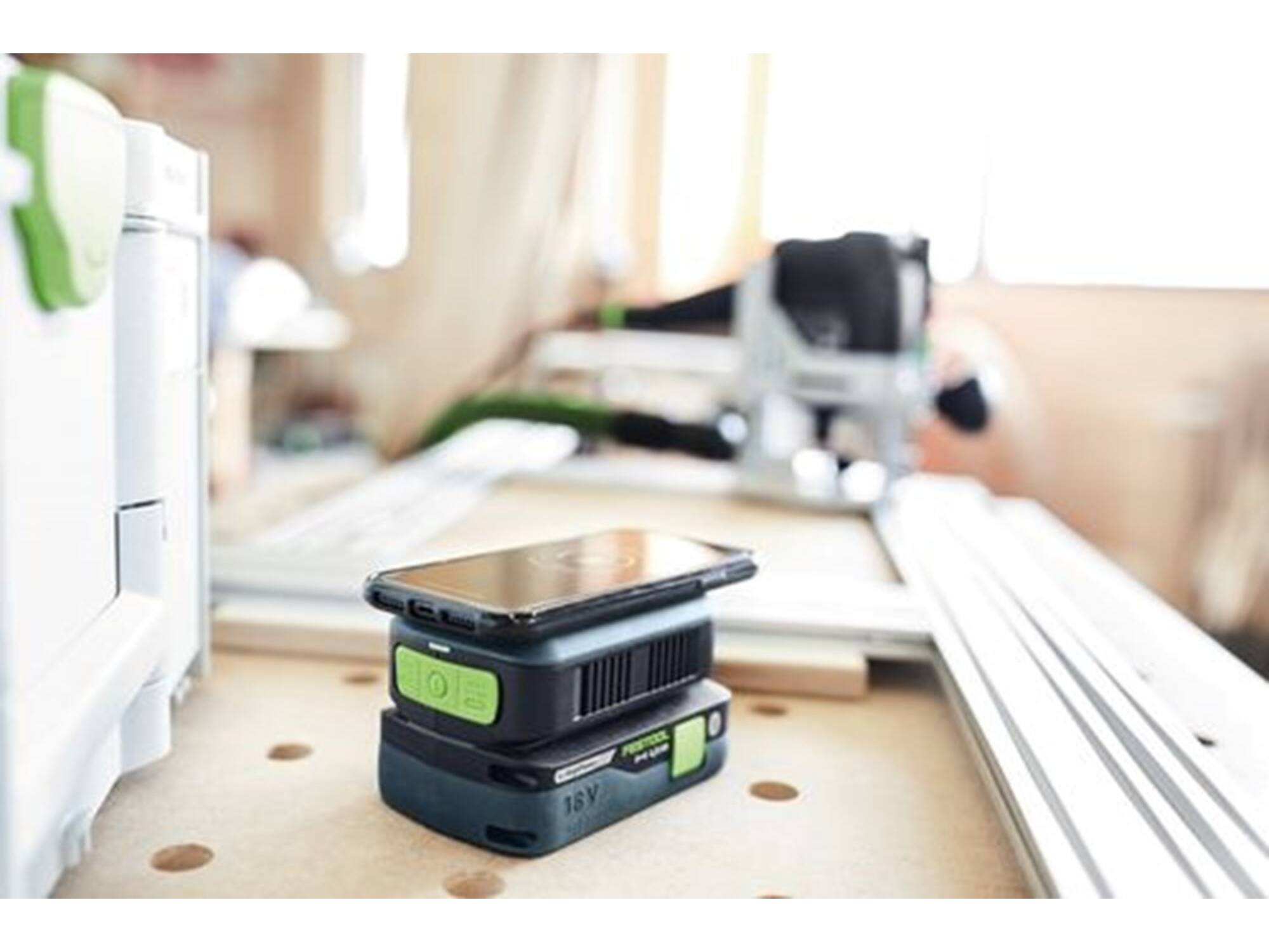 Festool Telefoonoplader PHC 18 18V