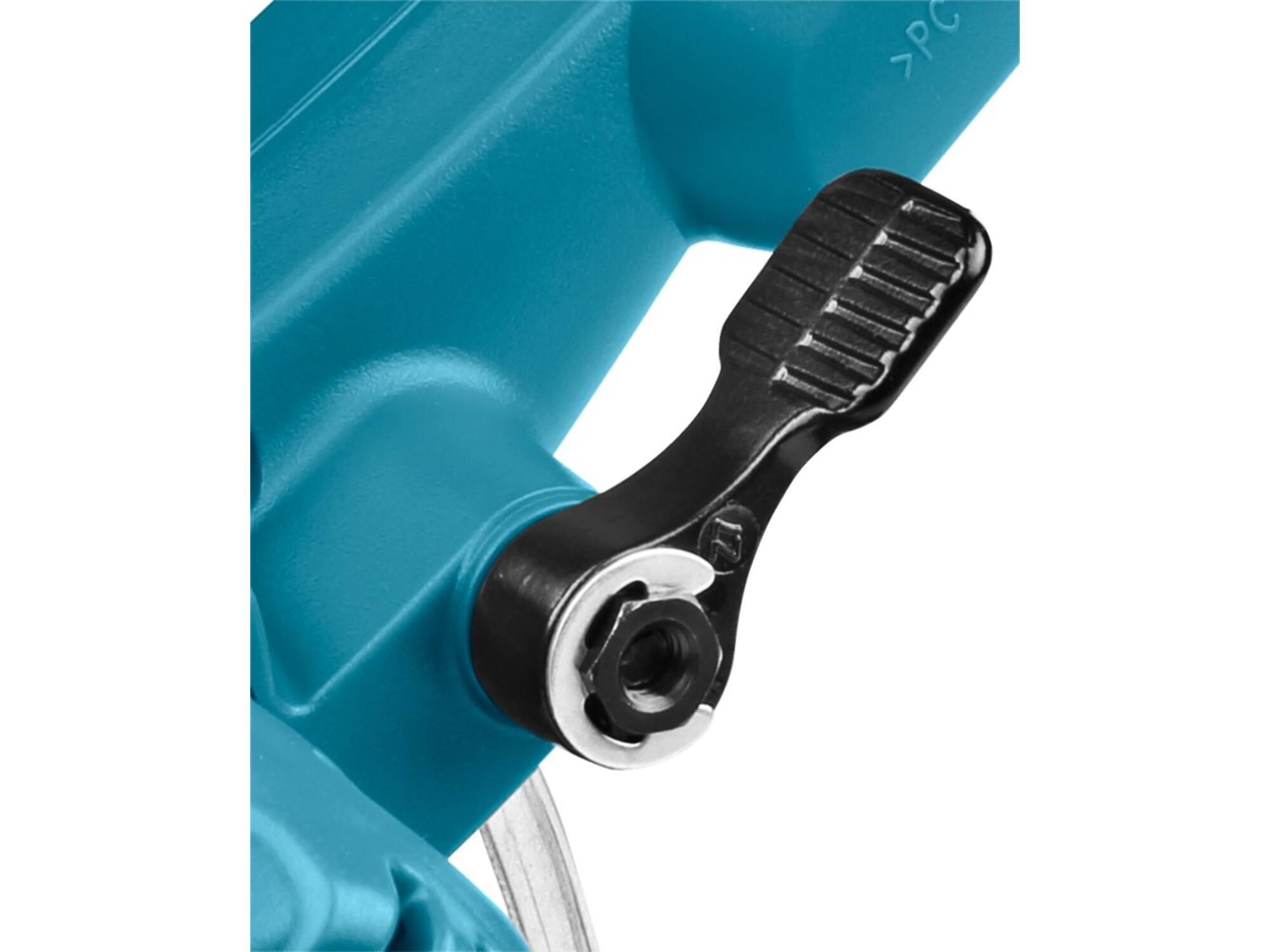 MAKITA Metaal cirkelzaag 136MM body in Mbox DCS552ZJ 18V