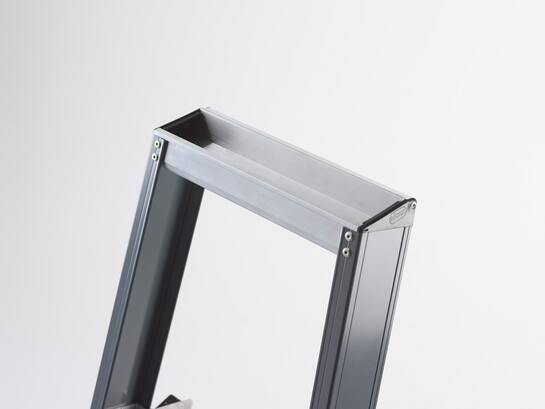 ALTREX Plateuatrap aluminium Falco FEO 10 10 TREDEN