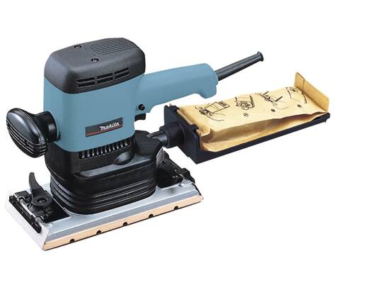 MAKITA Vlakschuurmachine 115X232MM in doos 9046 230V/600W
