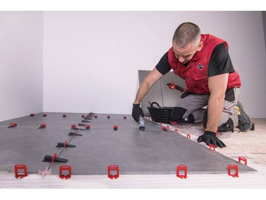 Rubi Delta level tegelkeg 200 stuks