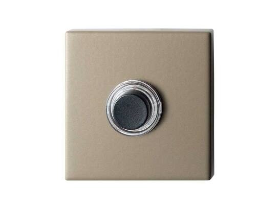 GPF Beldrukker vierkant met zwarte button CHAMPAGNE BLEND
