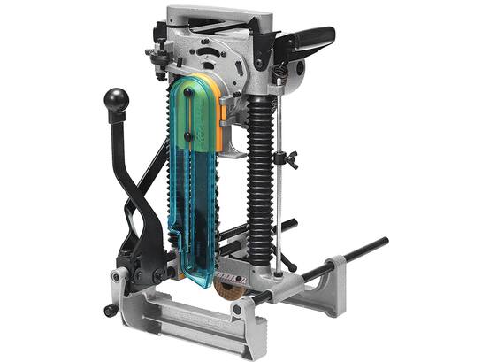 MAKITA Kettingfreesmachine in doos 7104L 230V/1140W