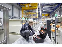 Wiha Gereedschapskoffer gevuld Elektriker COMPETENCE XL 81-delig