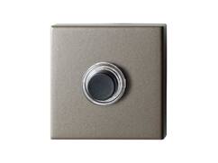 GPF Beldrukker vierkant met zwarte button MOCCA BLEND
